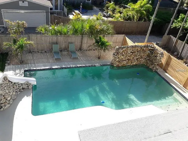 $5,200 | 333 66th Street North, St. Petersburg, FL 33710