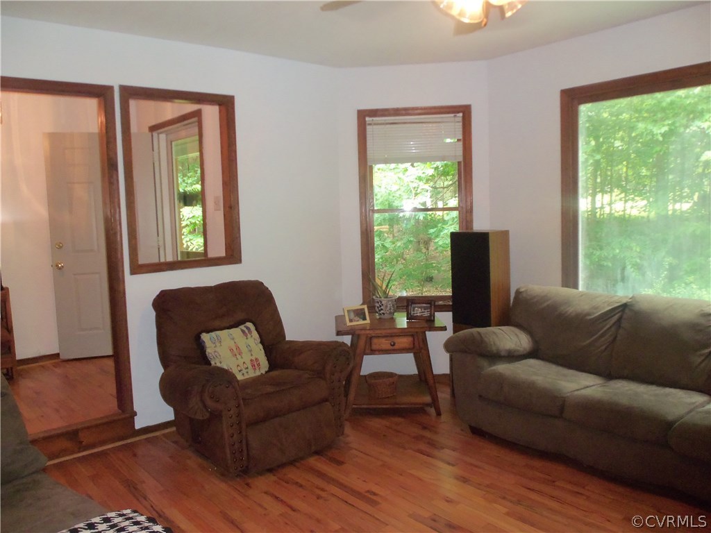 4396 Three Bridge Road Powhatan, VA 23139 - Photo 18 of 20 Gallery Image 18