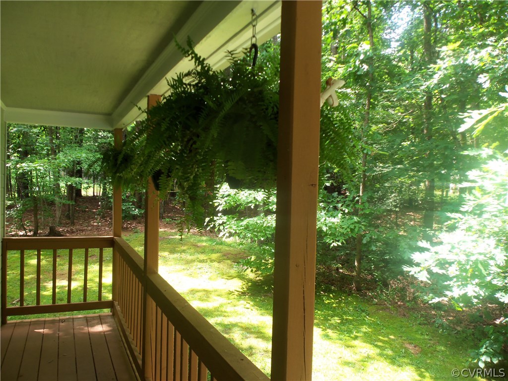 4396 Three Bridge Road Powhatan, VA 23139 - Photo 6 of 20 Gallery Image 6