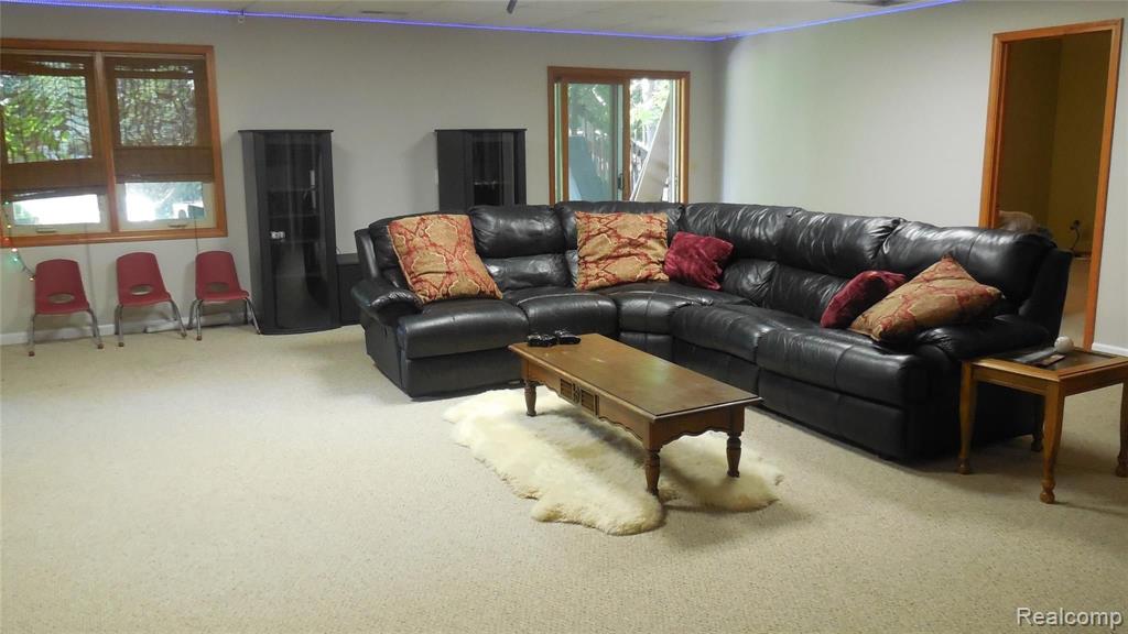 2591 Meadowview Court Rochester Hills, MI 48306 - Photo 25 of 30