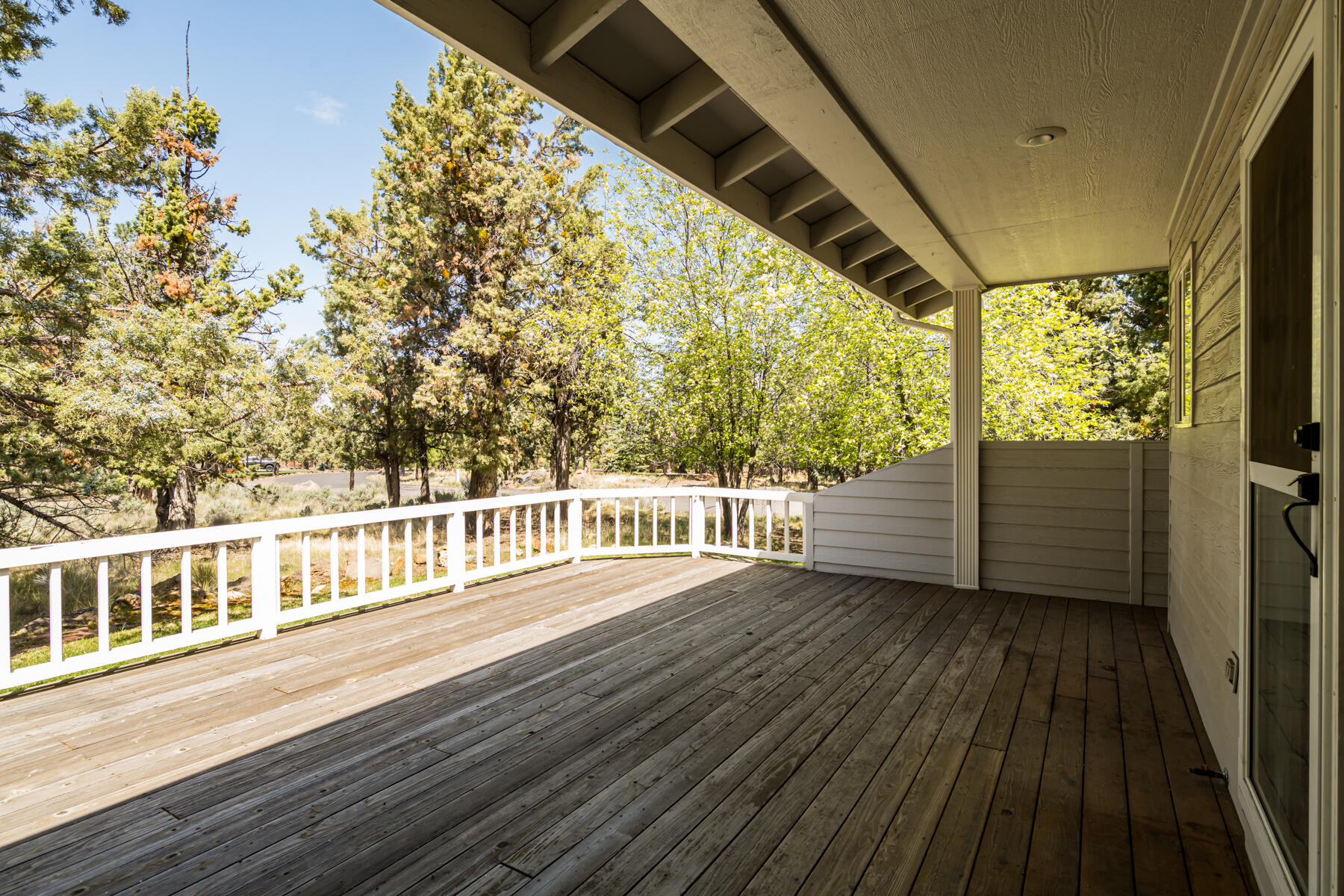 892 Northwest Chelsea Loop Bend, OR 97703 - Photo 35 of 46 JH5_1191