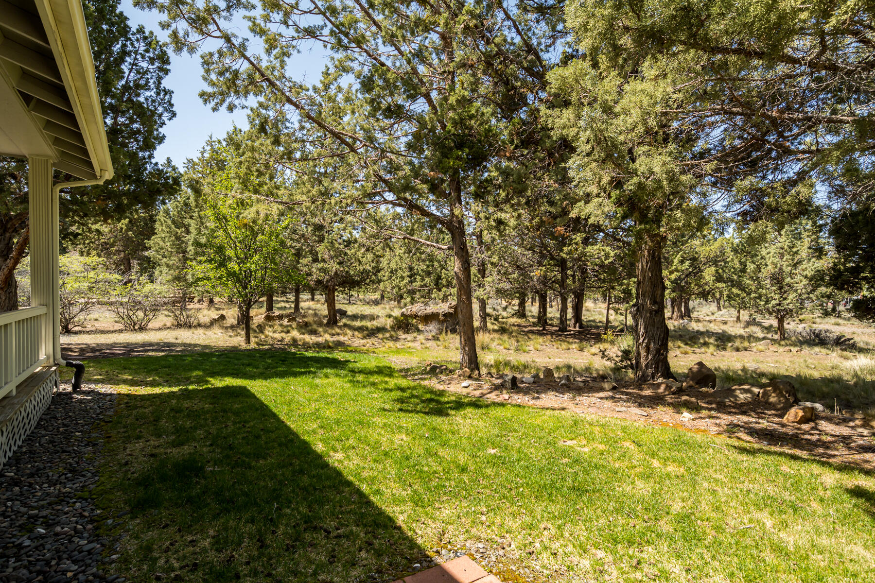 892 Northwest Chelsea Loop Bend, OR 97703 - Photo 38 of 46 JH5_1194