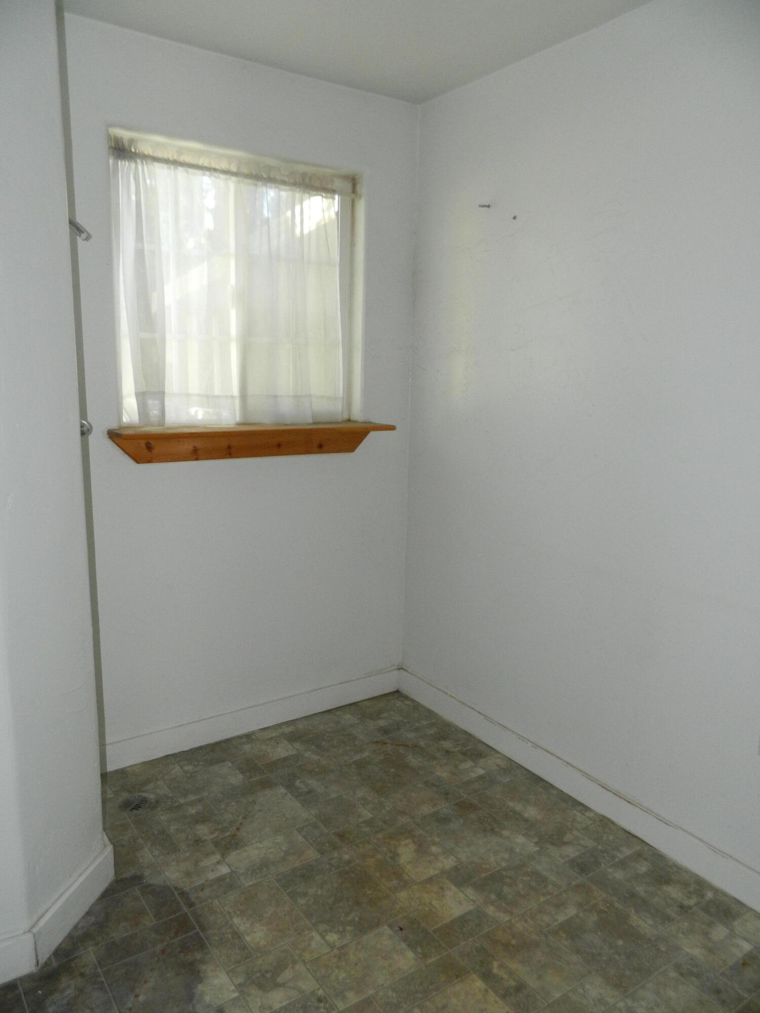 2427 Southwest Webster Road Grants Pass, OR 97526 - Photo 21 of 30 all fixtures have been removed