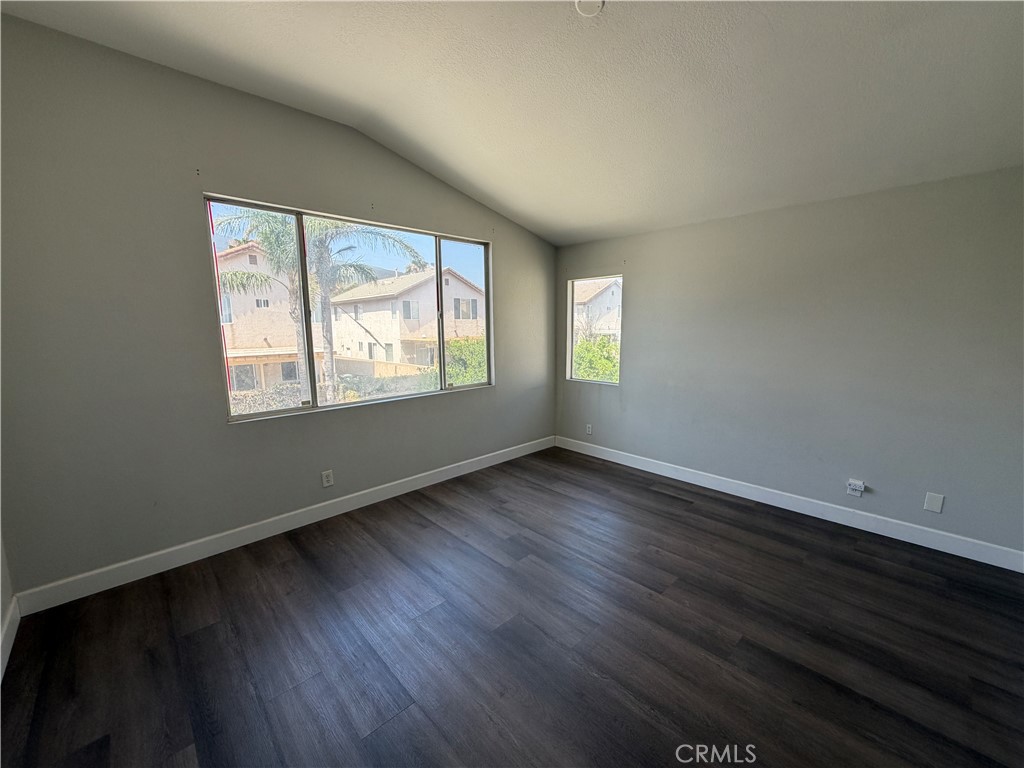 14870 Rodeo Way Fontana, CA 92336 - Photo 15 of 23