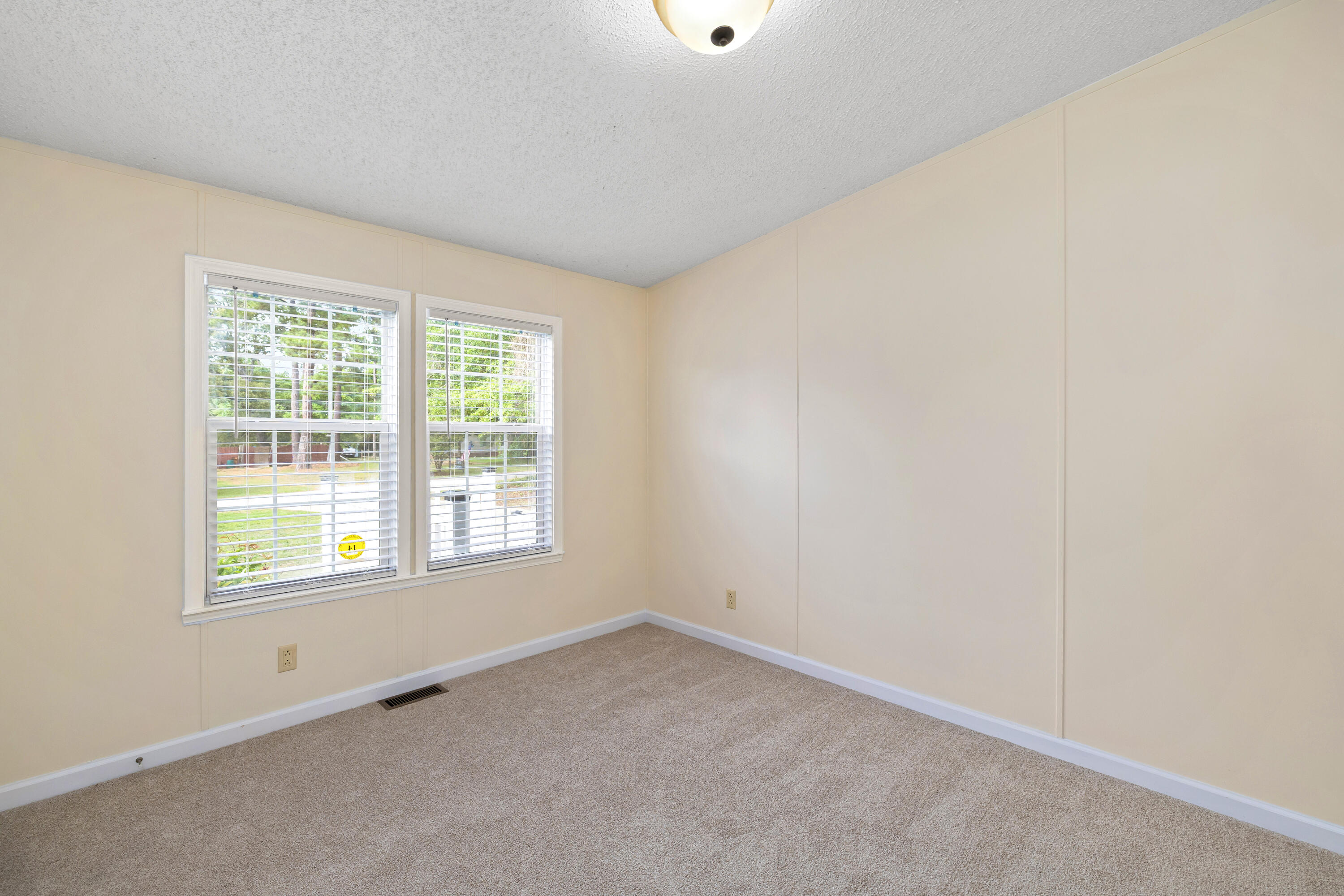 1057 Limerick Lane Manning, SC 29102 - Photo 34 of 38 53