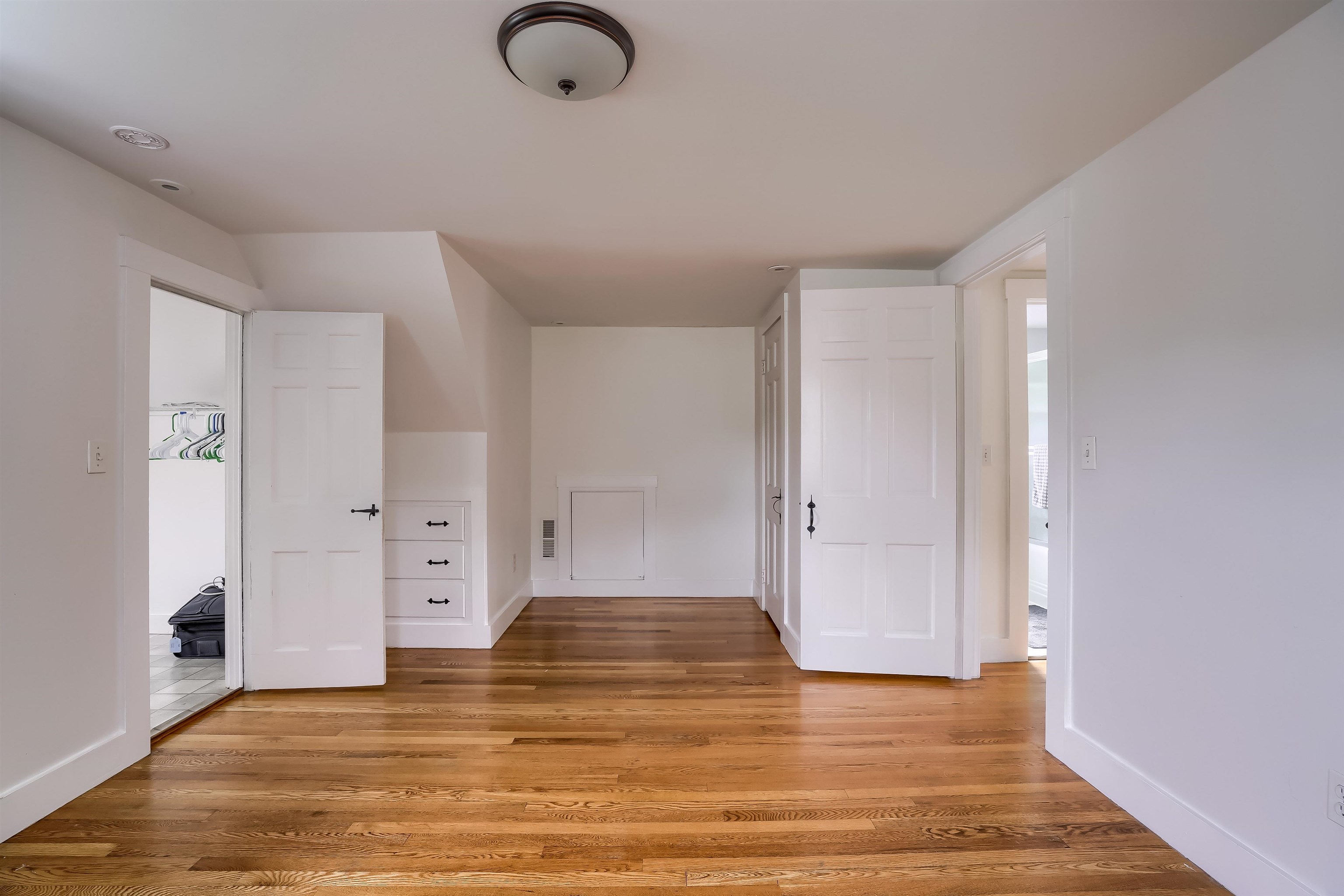 6 East Dunstable Road Nashua, NH 03060 - Photo 17 of 30 Gallery Image 17
