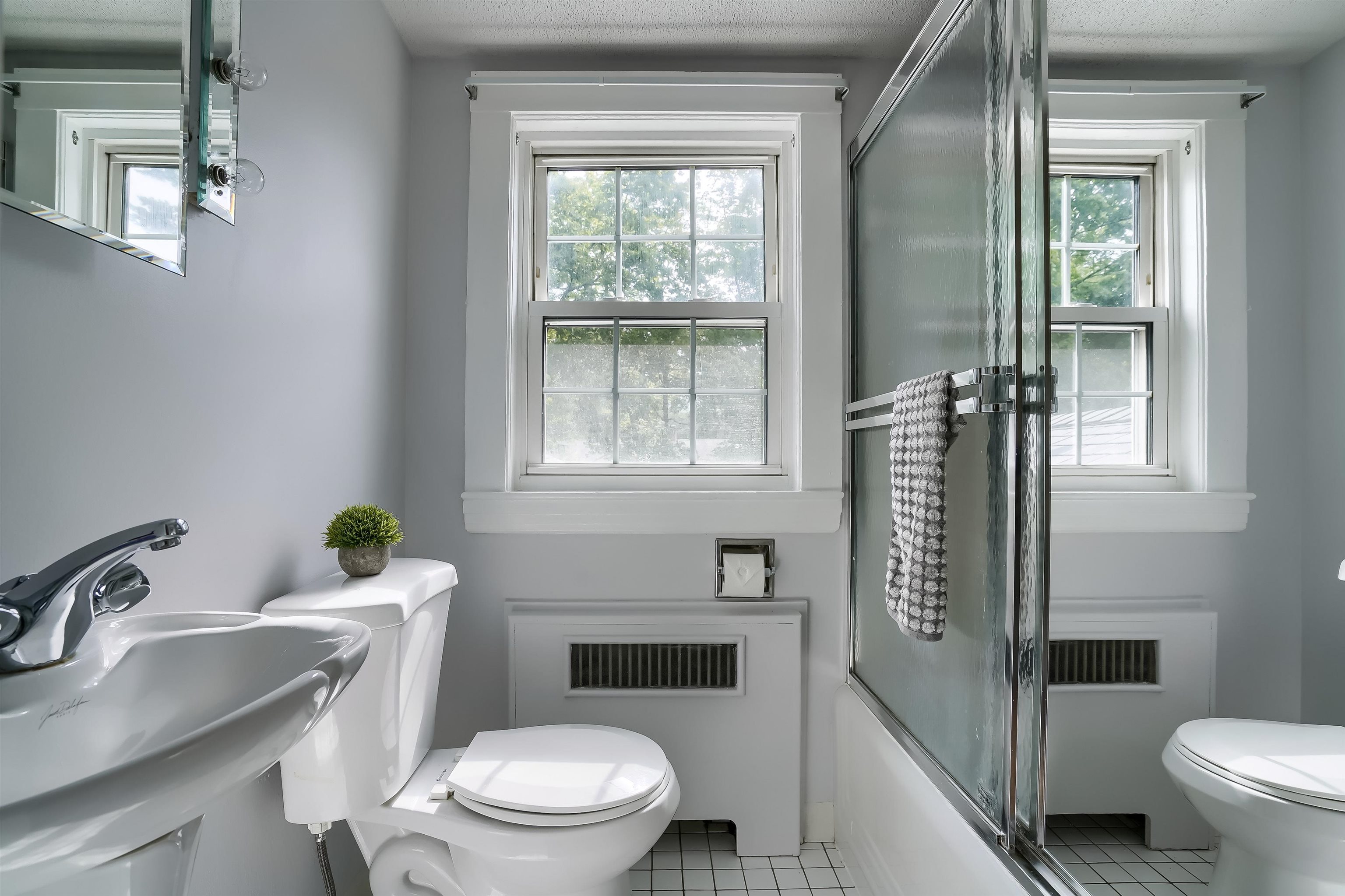 6 East Dunstable Road Nashua, NH 03060 - Photo 18 of 30 Gallery Image 18