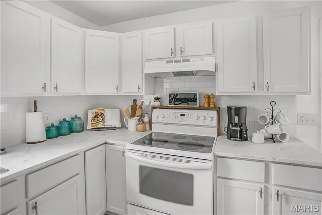 $80,000 | 605 Houston Street, Pleasant Hill, IL 62366