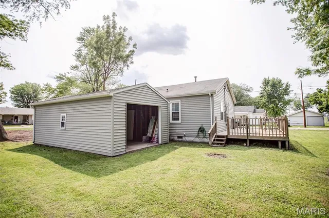 $80,000 | 605 Houston Street, Pleasant Hill, IL 62366