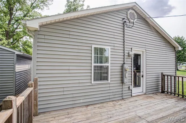 $80,000 | 605 Houston Street, Pleasant Hill, IL 62366