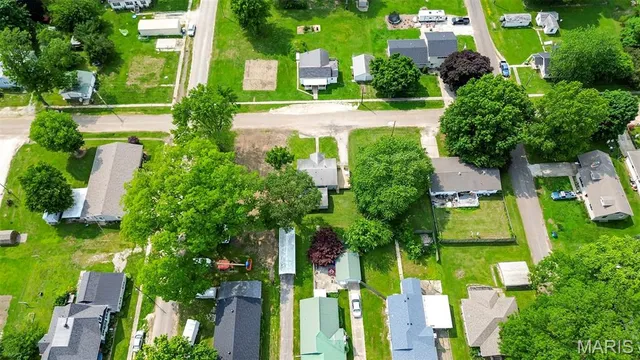 $80,000 | 605 Houston Street, Pleasant Hill, IL 62366