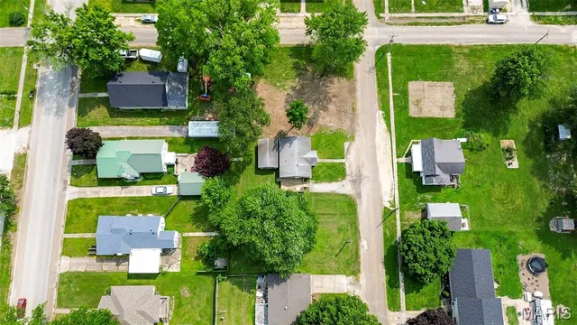 $80,000 | 605 Houston Street, Pleasant Hill, IL 62366