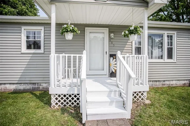 $80,000 | 605 Houston Street, Pleasant Hill, IL 62366
