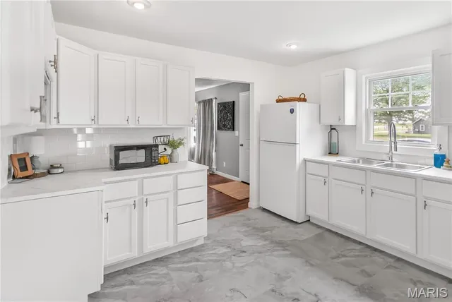 $80,000 | 605 Houston Street, Pleasant Hill, IL 62366