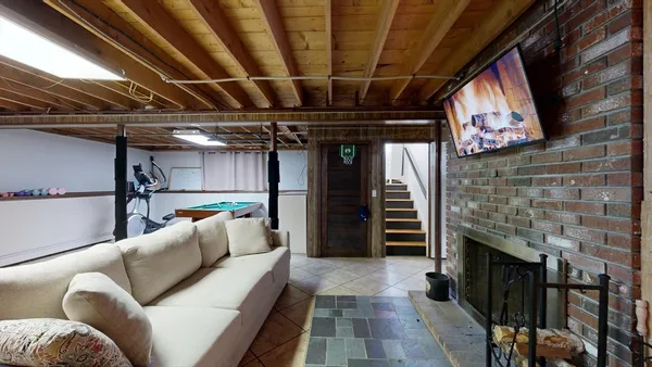 $698,500 | 50 Cross Street, Lakeville, MA 02347