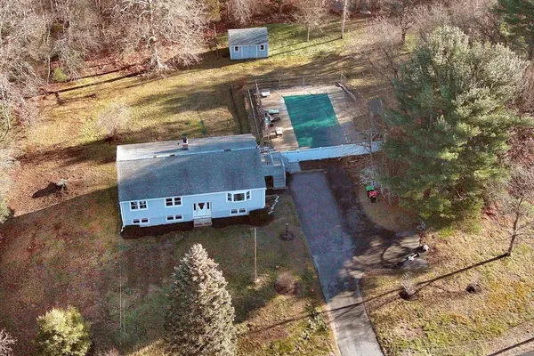 $698,500 | 50 Cross Street, Lakeville, MA 02347