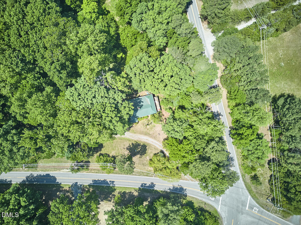 4204 Kerley Road Durham, NC 27705 - Photo 3 of 34