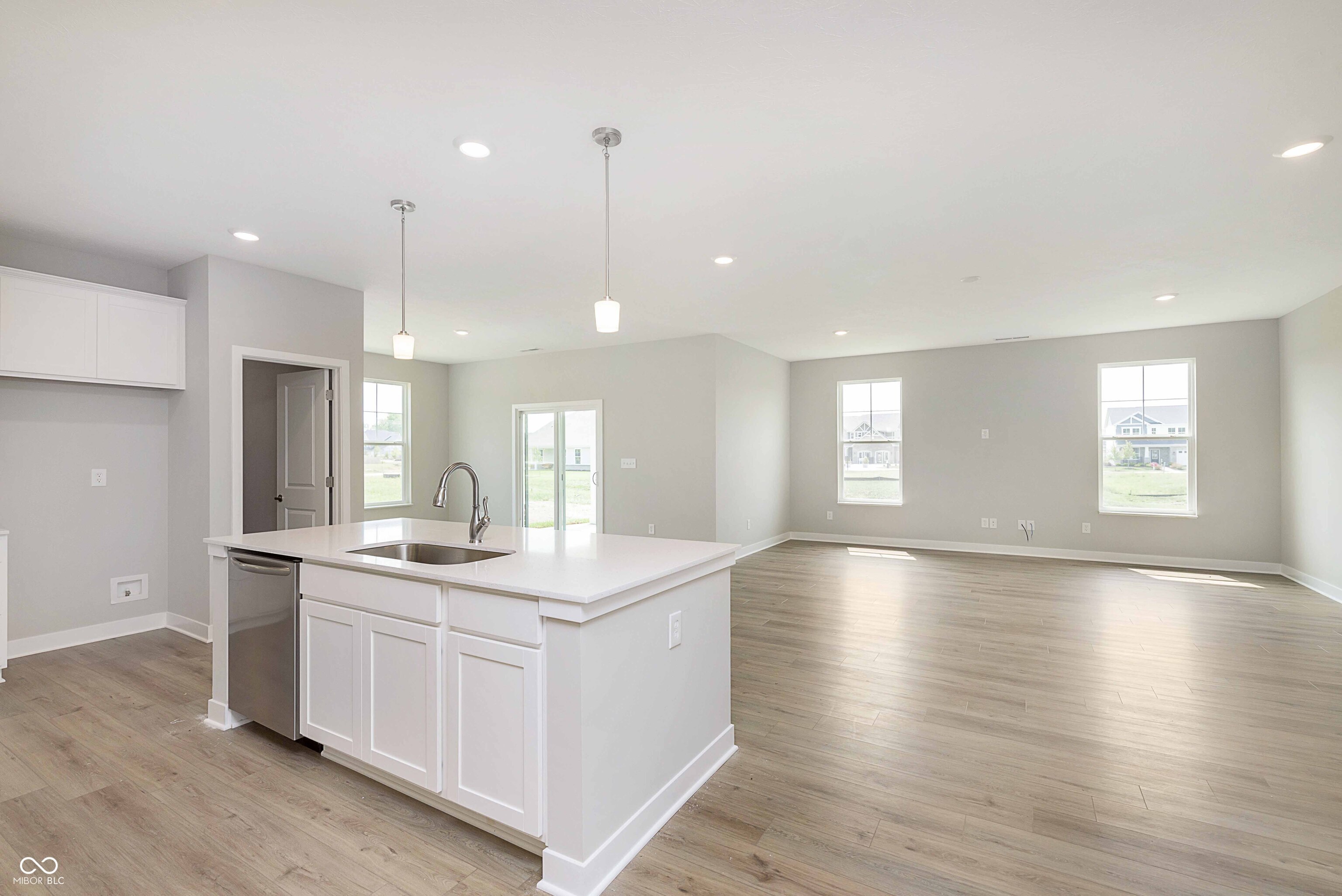 20235 Atchison Way Westfield, IN 46074 - Photo 2 of 3