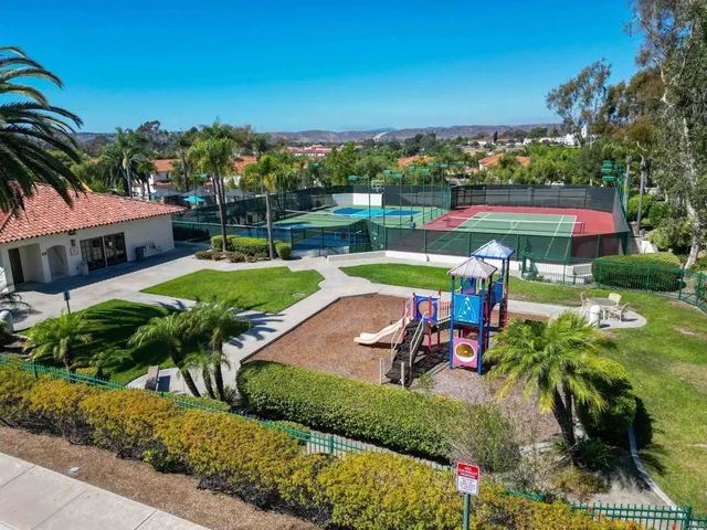 $770,000 | 190 Bautista Court, Unit 99, Oceanside, CA 92057