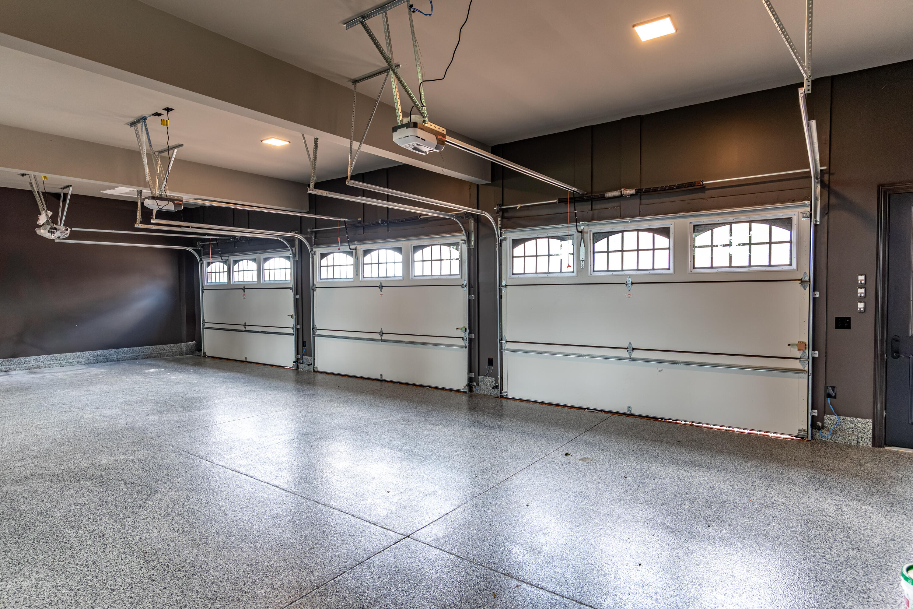 4845 Bryan Station Road Lexington, KY 40516 - Photo 101 of 115 attached garage