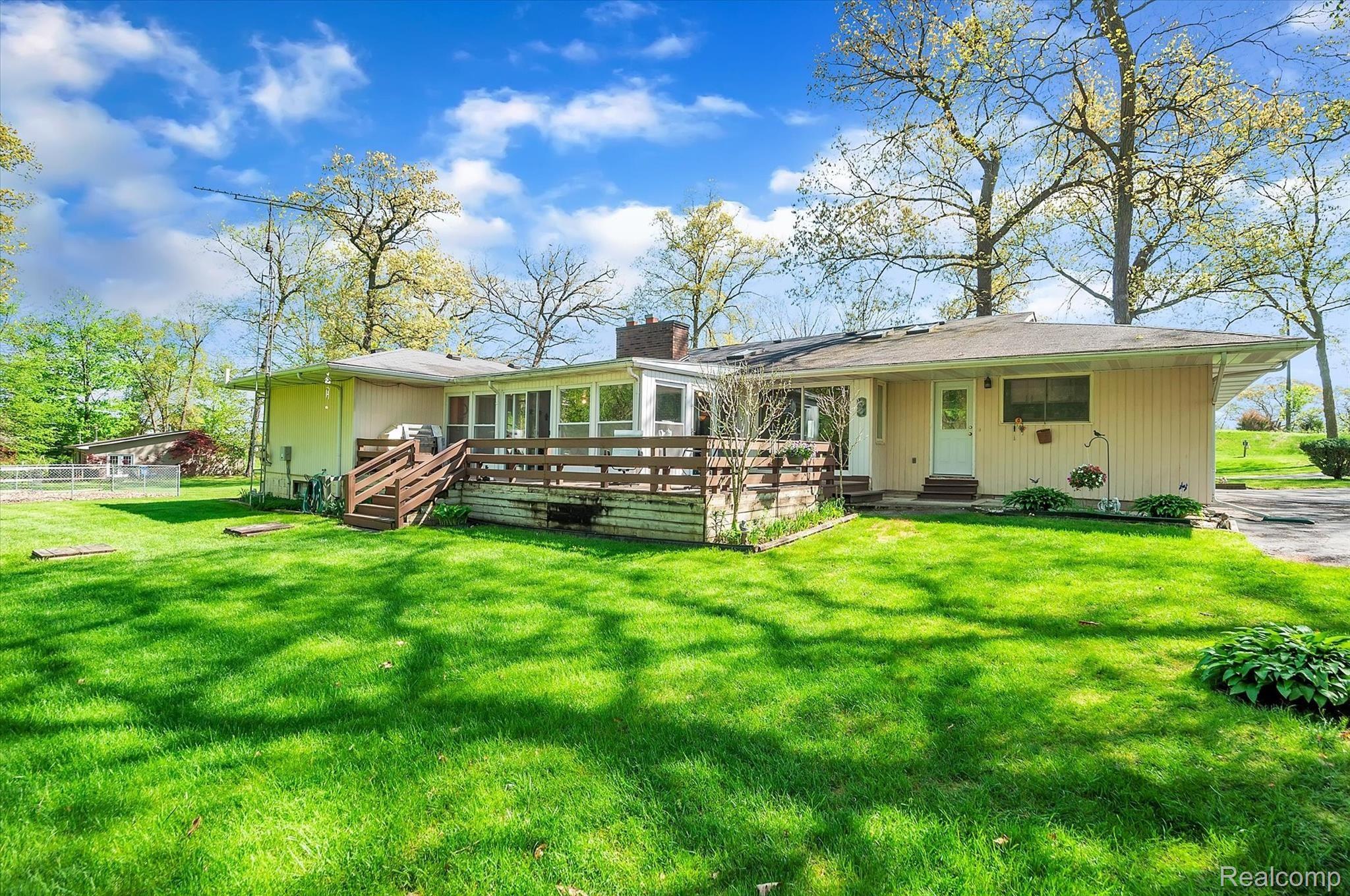1450 Chilson Road Howell, MI 48843 - Photo 41 of 49 52-1450-Chilson-Rd-WindowStill-Real-Estate-Photography-52.jpg