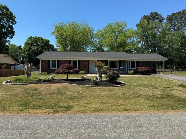 $379,000 | 2436 Wickham Road, Kernersville, NC 27284