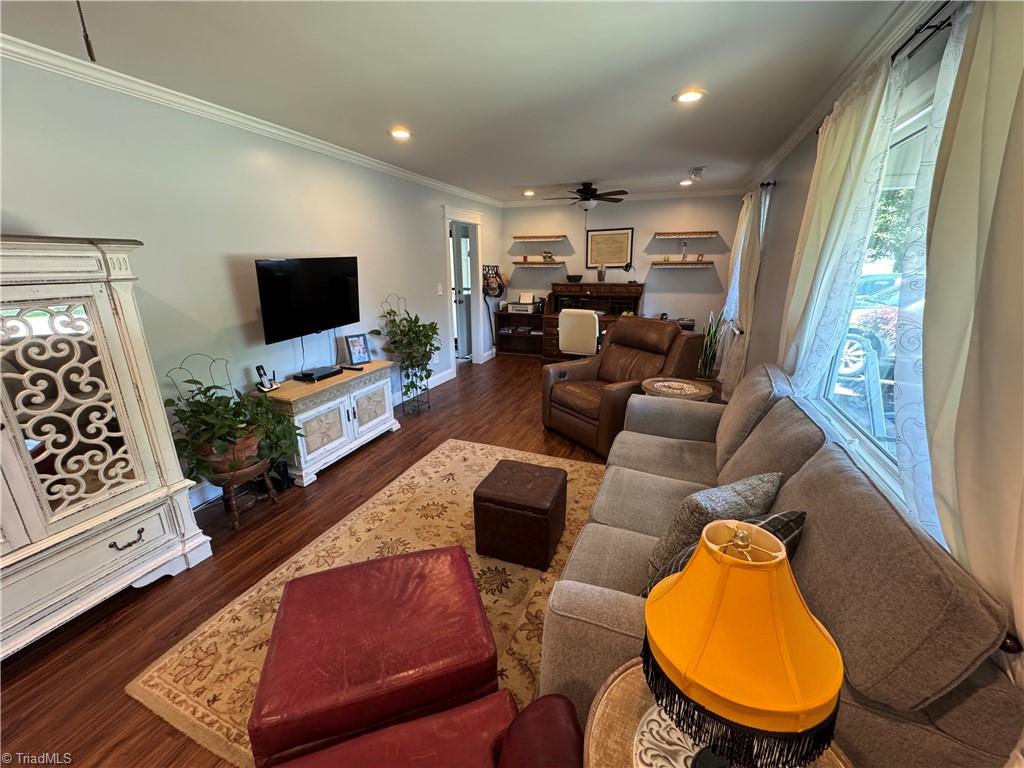 2436 Wickham Road Kernersville, NC 27284 - Photo 12 of 31