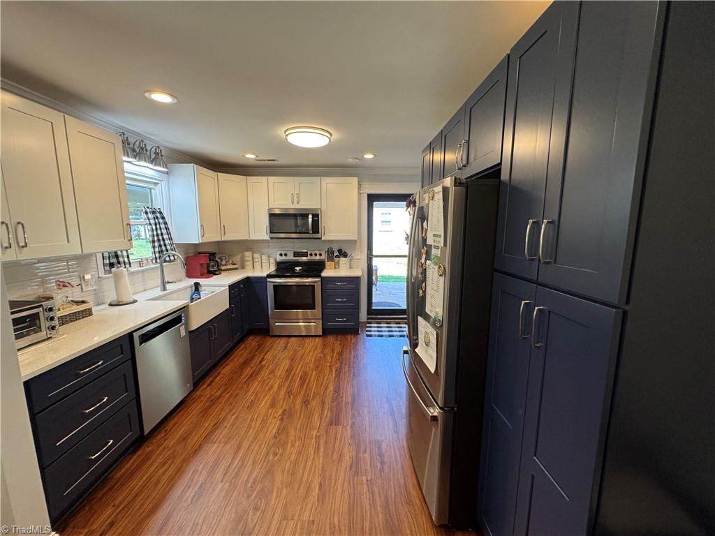 2436 Wickham Road Kernersville, NC 27284 - Photo 5 of 31