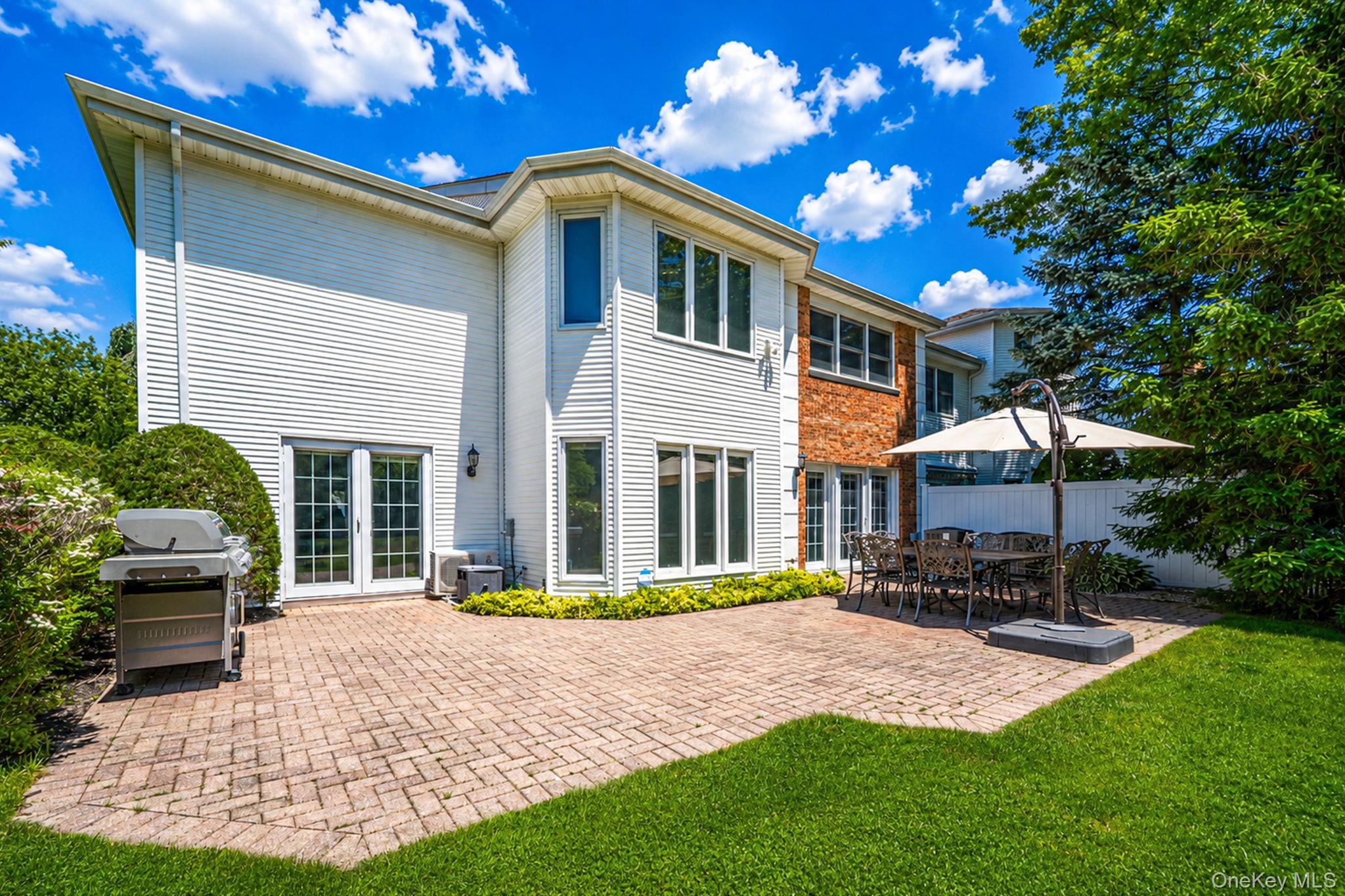 86 Hamlet Drive Commack, NY 11725 - Photo 30 of 36 Private BackyardCorner Property