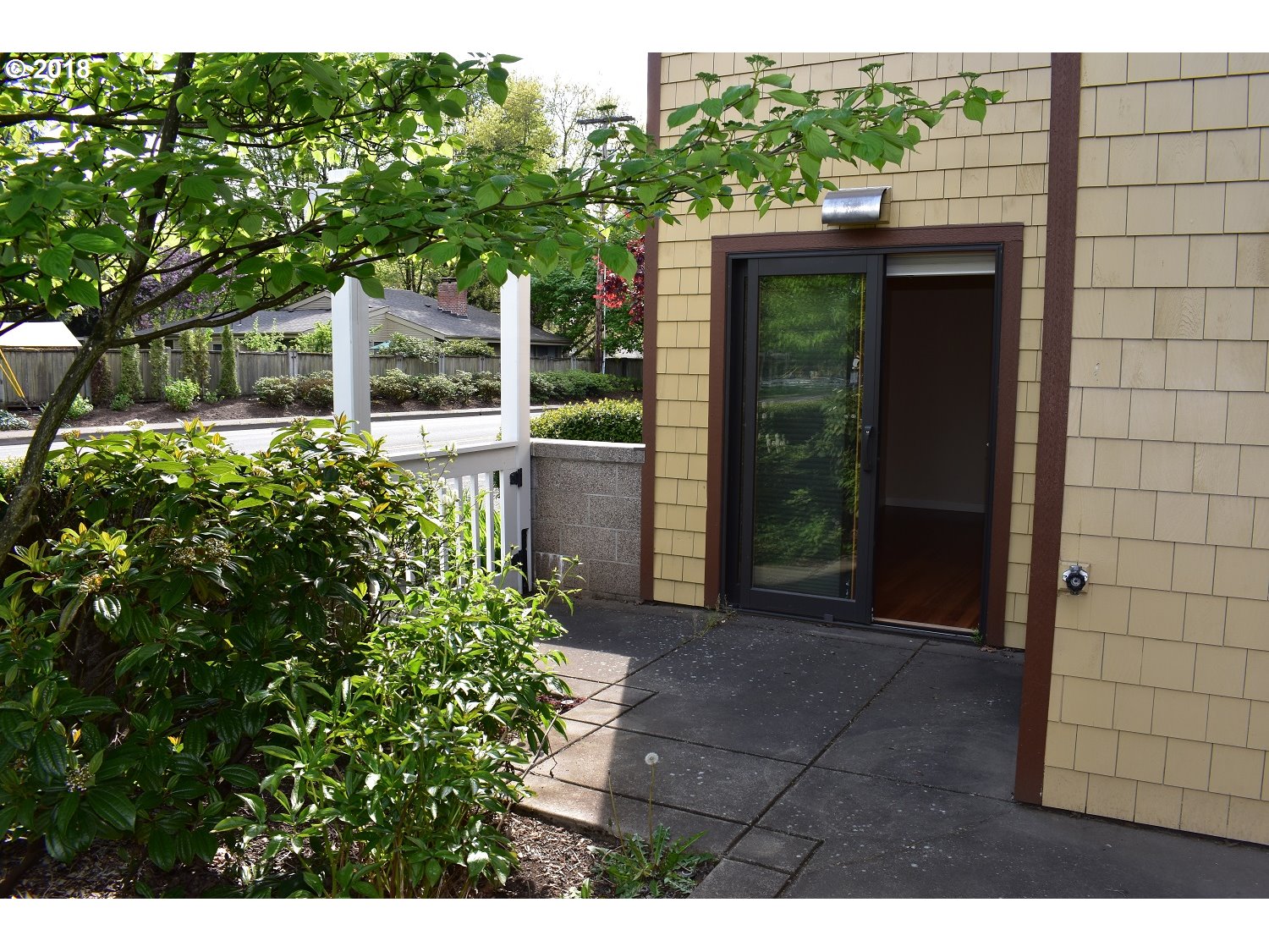 1435 Perdue Loop Eugene, OR 97401 - Photo 19 of 22 Patio