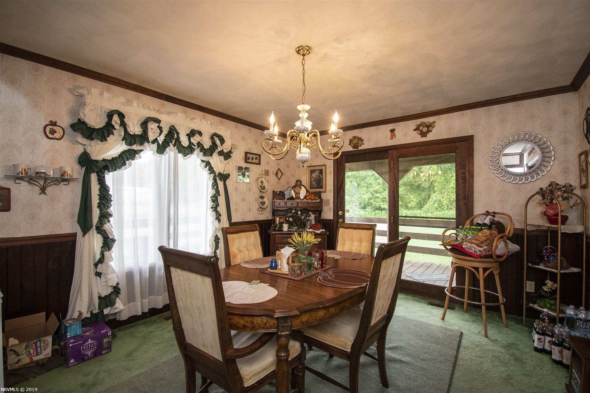 9000 Roanoke Road Elliston, VA 24087 - Photo 11 of 45 Gallery Image 11