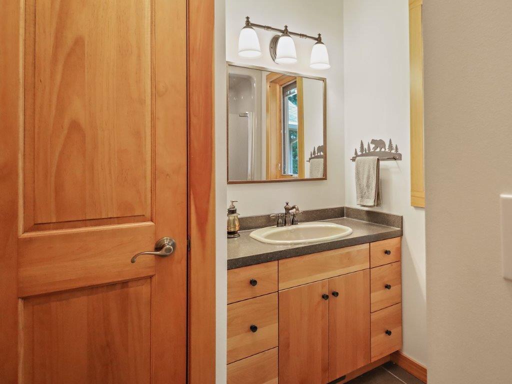 7967 South Bayview Road Presque Isle, WI 54557 - Photo 12 of 37 Gallery Image 12