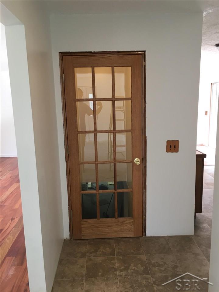 8261 Geddes Road Saginaw, MI 48609 - Photo 19 of 24 31327305-18.JPG