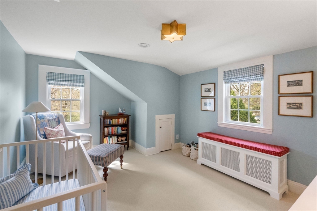 38 Wachusett Road Newton, MA 02467 - Photo 19 of 28