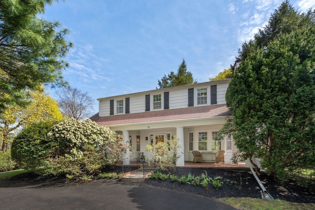 38 Wachusett Road Newton, MA 02467 - Photo 25 of 28
