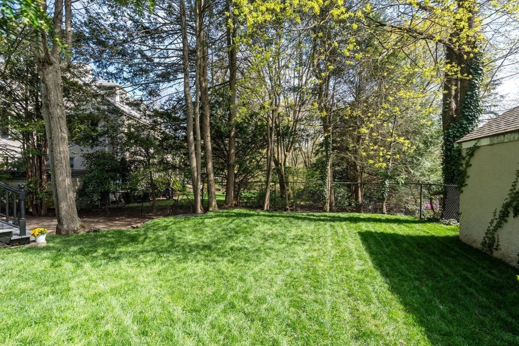 38 Wachusett Road Newton, MA 02467 - Photo 27 of 28