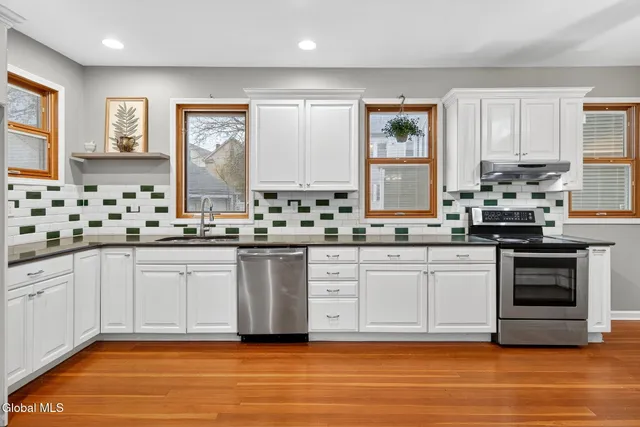 $299,000 | 343 Second Avenue, Albany, NY 12209