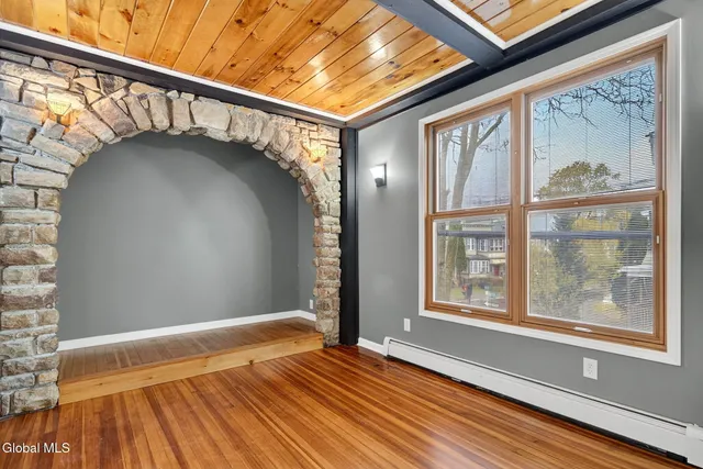 $299,000 | 343 Second Avenue, Albany, NY 12209