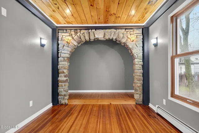 $299,000 | 343 Second Avenue, Albany, NY 12209