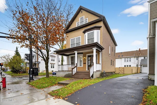 $299,000 | 343 Second Avenue, Albany, NY 12209