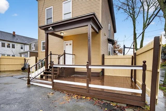 $299,000 | 343 Second Avenue, Albany, NY 12209