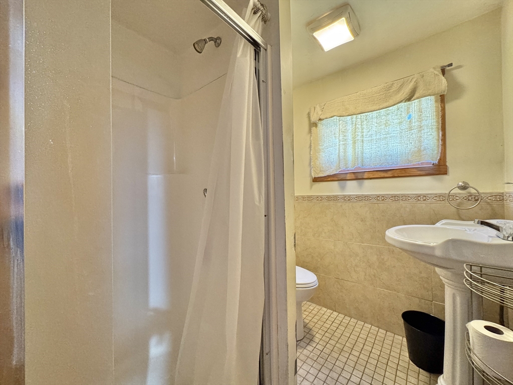 28 Boston Road Andover, MA 01810 - Photo 16 of 42