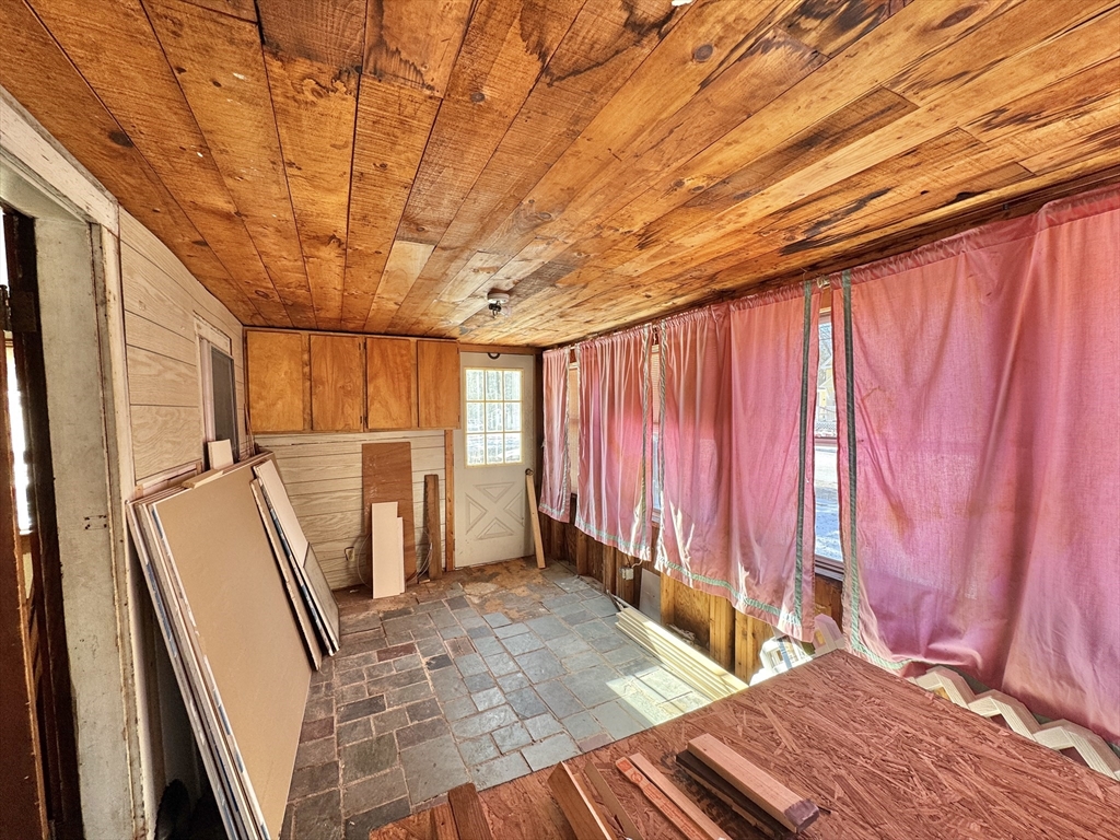 28 Boston Road Andover, MA 01810 - Photo 32 of 42