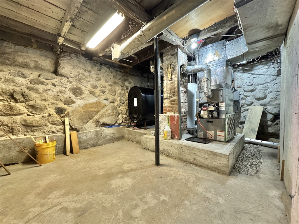 28 Boston Road Andover, MA 01810 - Photo 41 of 42