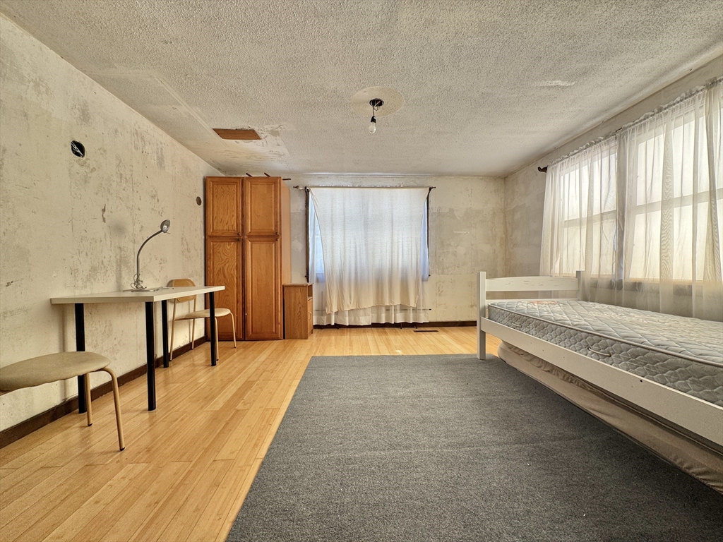 28 Boston Road Andover, MA 01810 - Photo 9 of 42