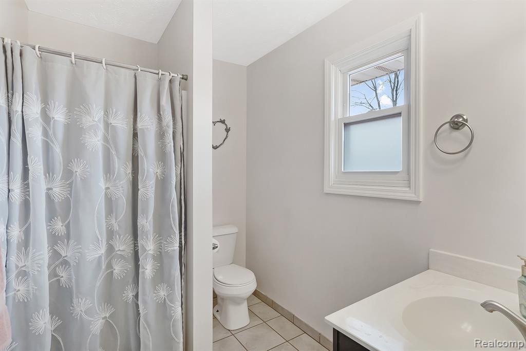 3869 Wheeler Road Fowlerville, MI 48836 - Photo 13 of 21