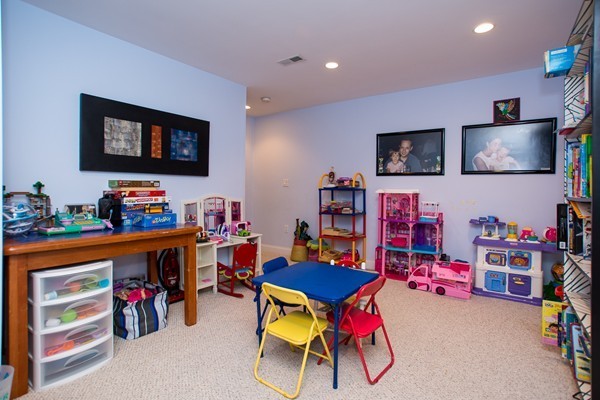 21 Dorcar Road Newton, MA 02467 - Photo 29 of 30
