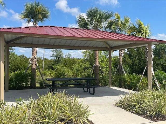 $2,000 | 33078 Major Oak Drive, Wesley Chapel, FL 33545