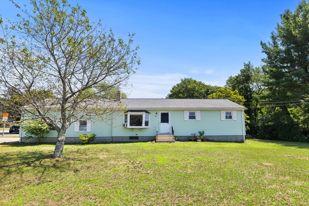 62 Meadow Road Spencer, MA 01562 - Photo 1 of 17 Gallery Image 1
