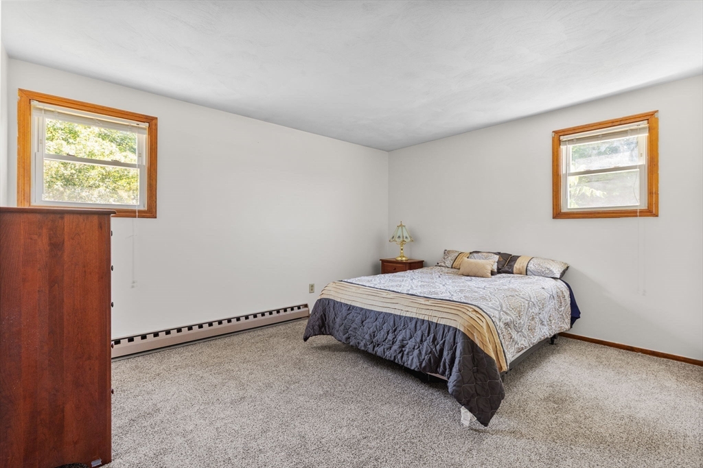 62 Meadow Road Spencer, MA 01562 - Photo 5 of 17 Gallery Image 5